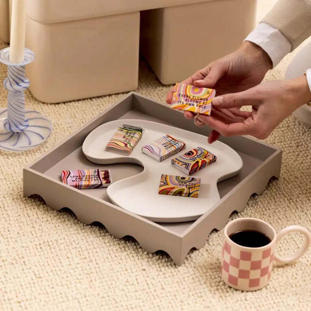 çizgili kibrit kutuları